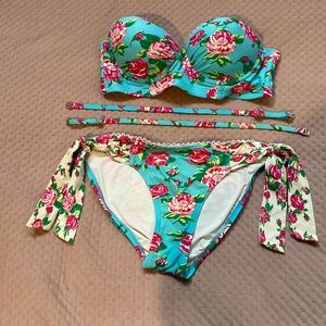 Betsey Johnson swimsuit. Size medium